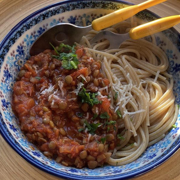 Een bord spaghetti met ragú alla Bolognese