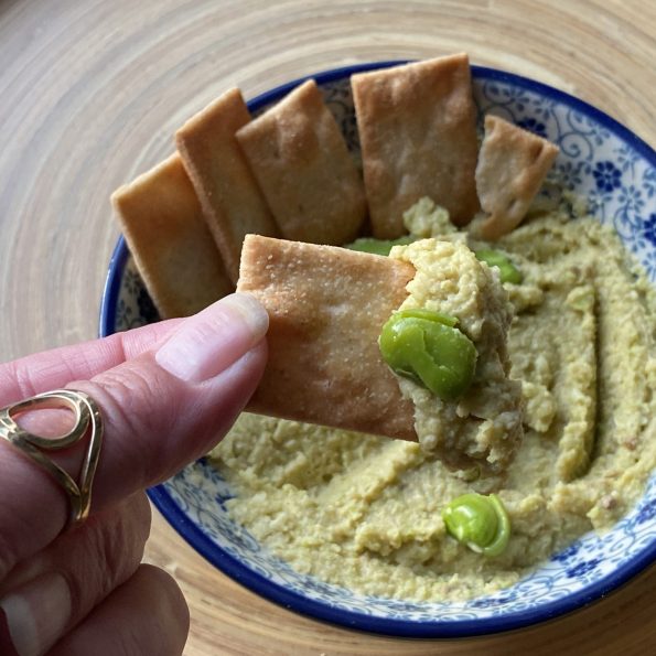 Hummus met tuinbonen