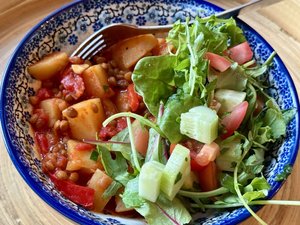 aardappel-paprika stoofpotje met linzen