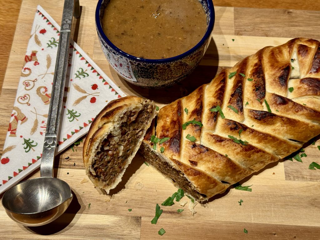 Plantaardige Wellington met een champignonjus